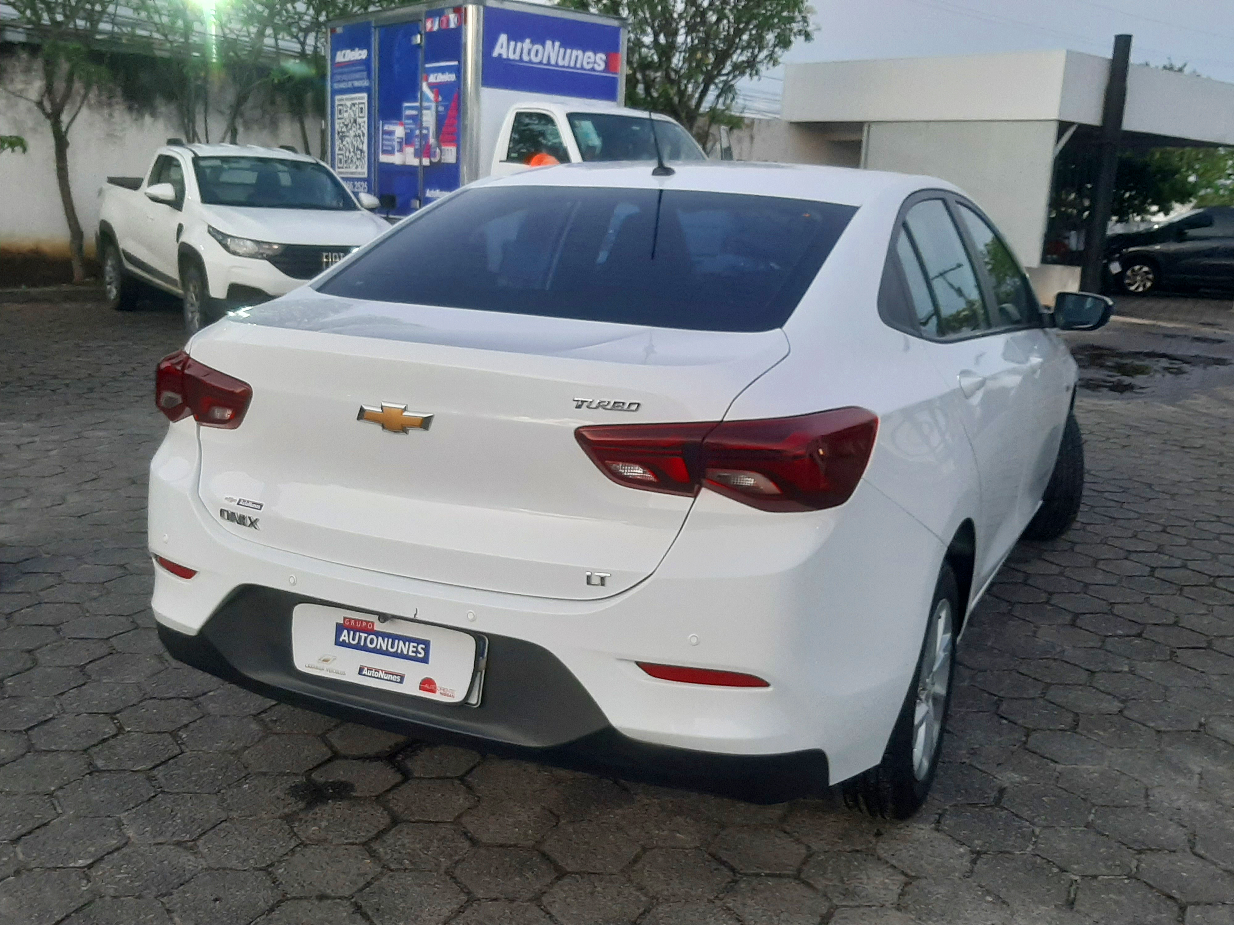 CHEVROLET ONIX
