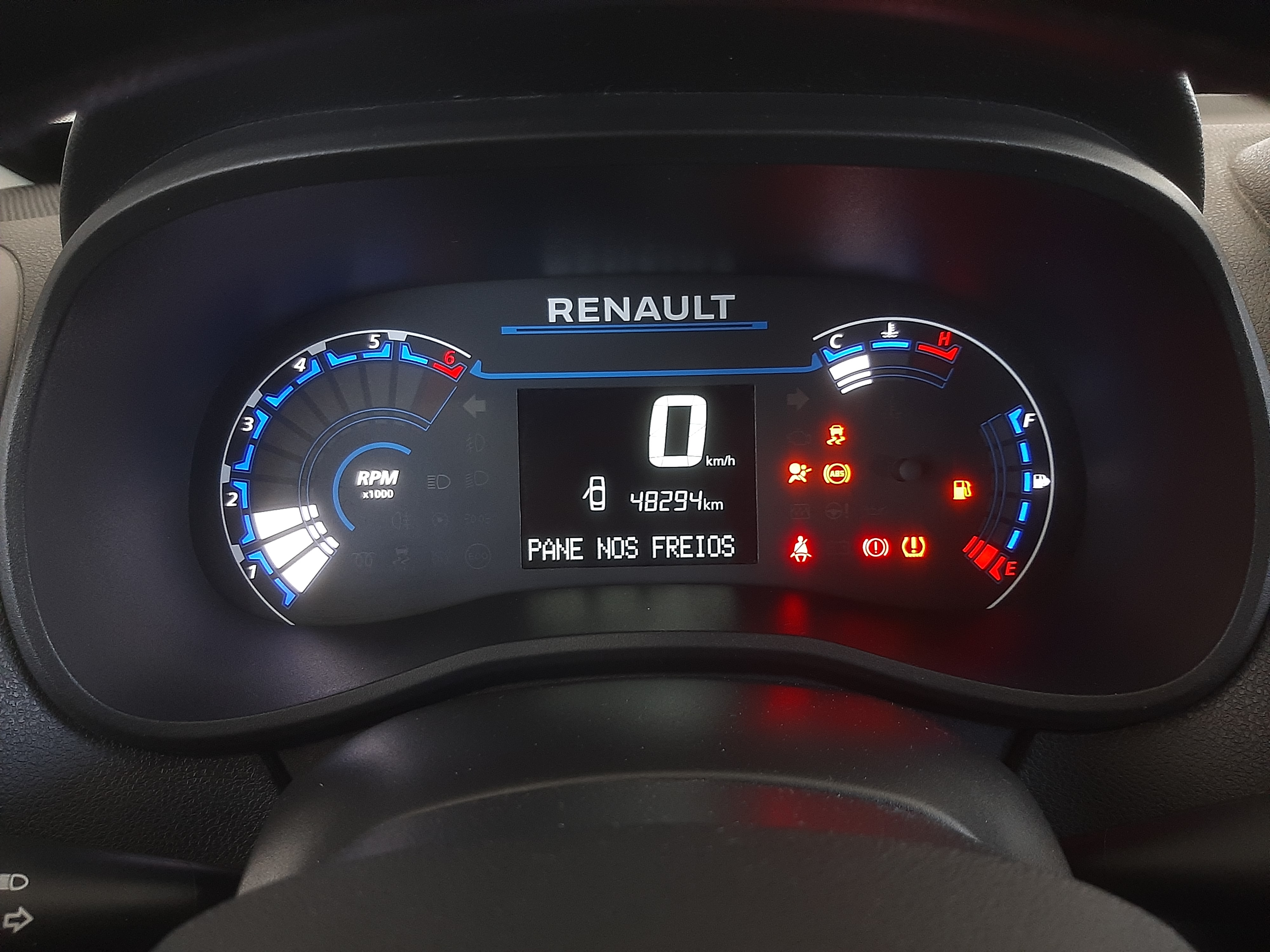 RENAULT KWID