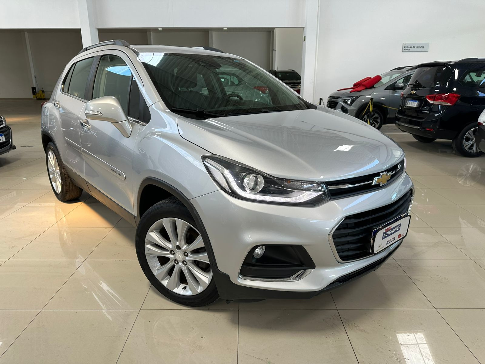 CHEVROLET TRACKER