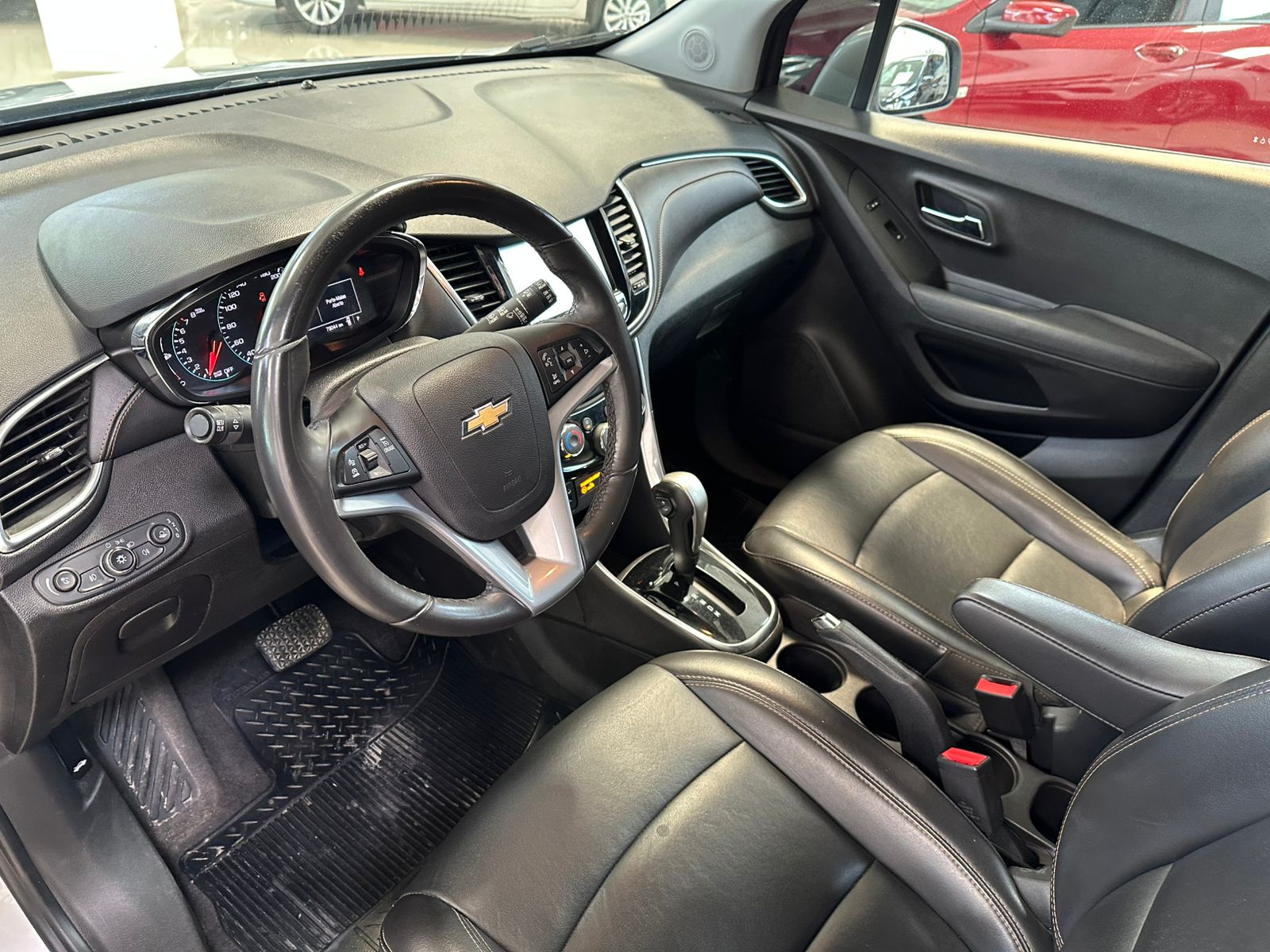 CHEVROLET TRACKER
