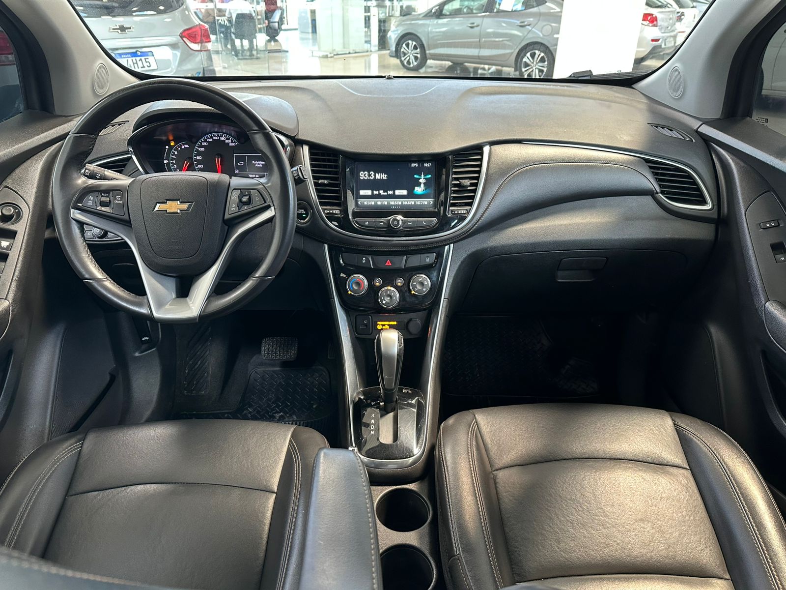 CHEVROLET TRACKER