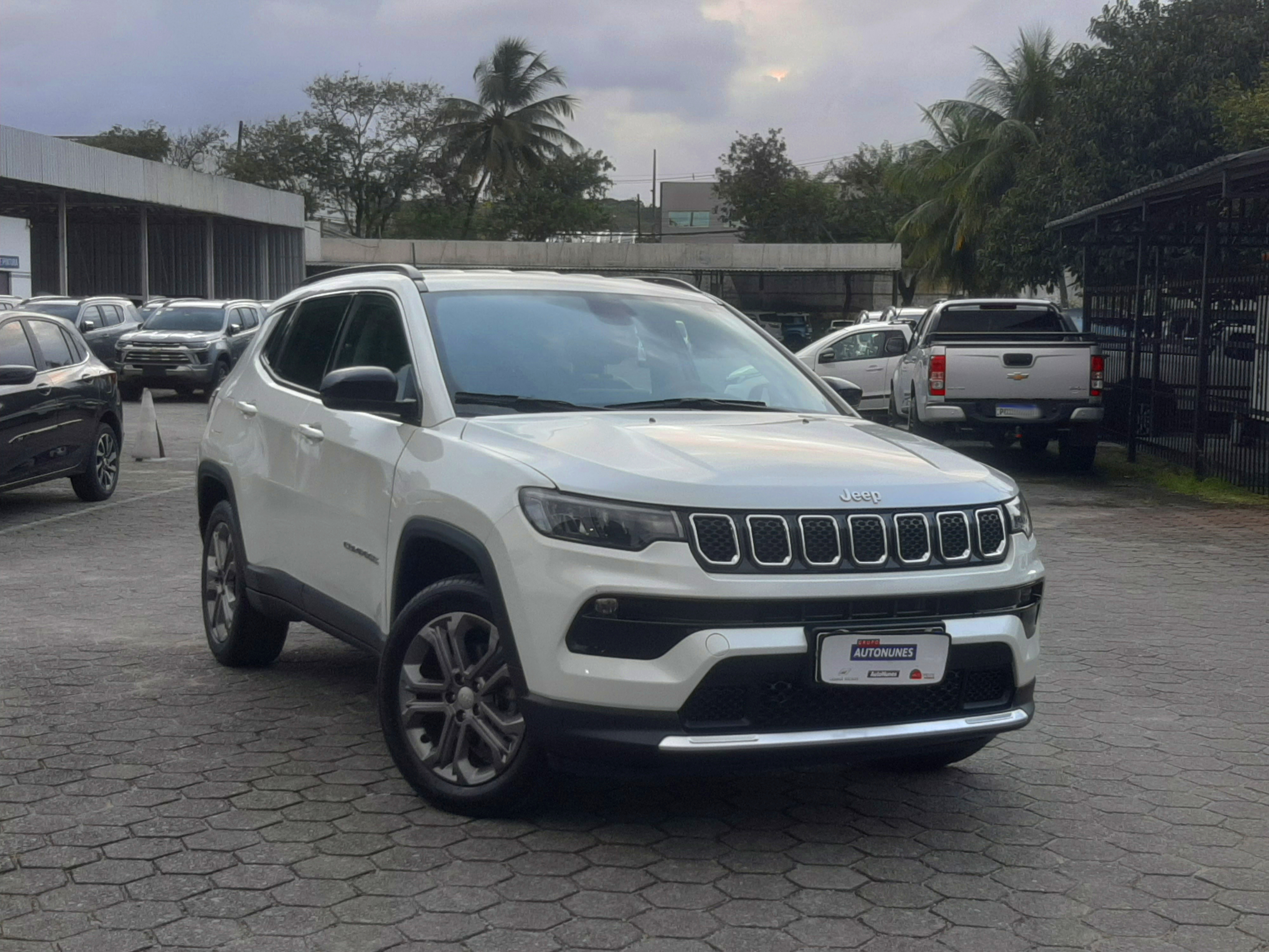 JEEP COMPASS