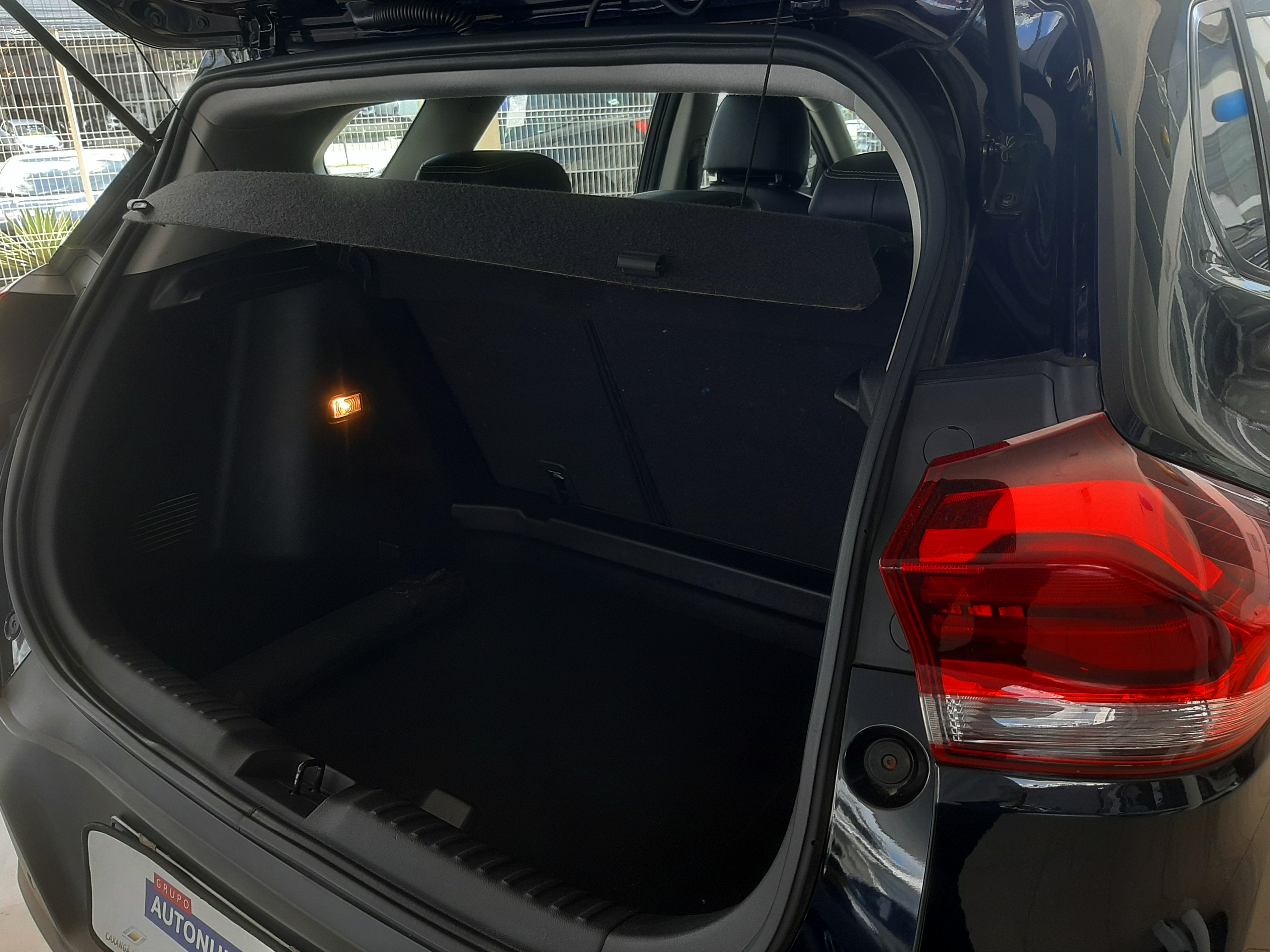 CHEVROLET TRACKER