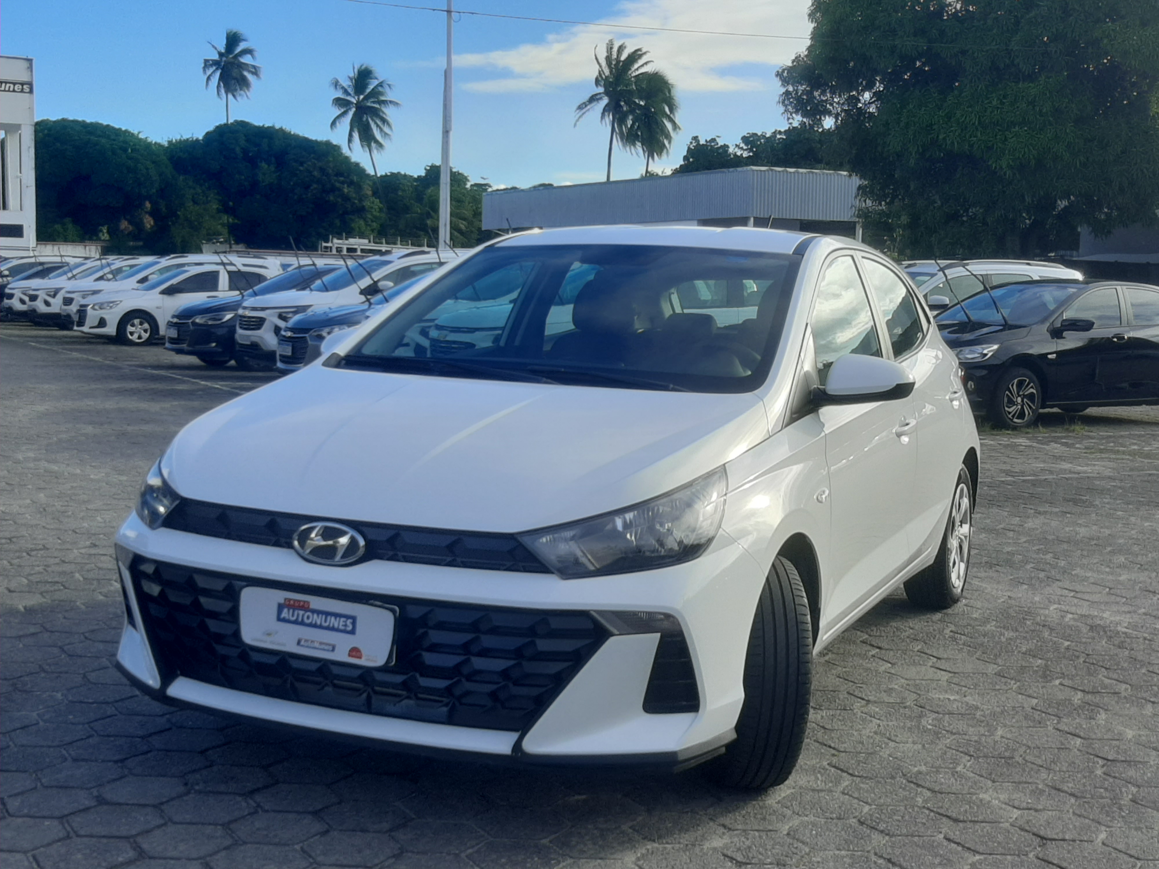 HYUNDAI HB20
