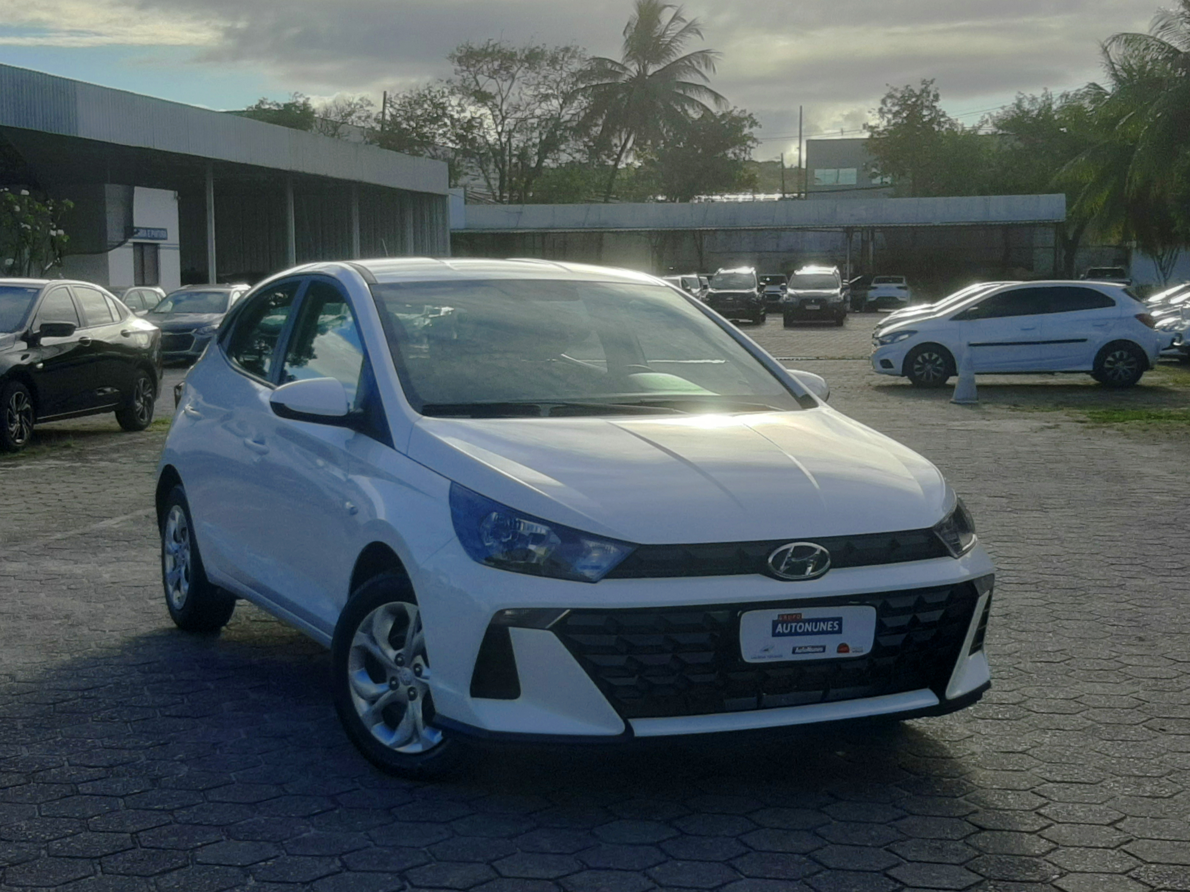 HYUNDAI HB20