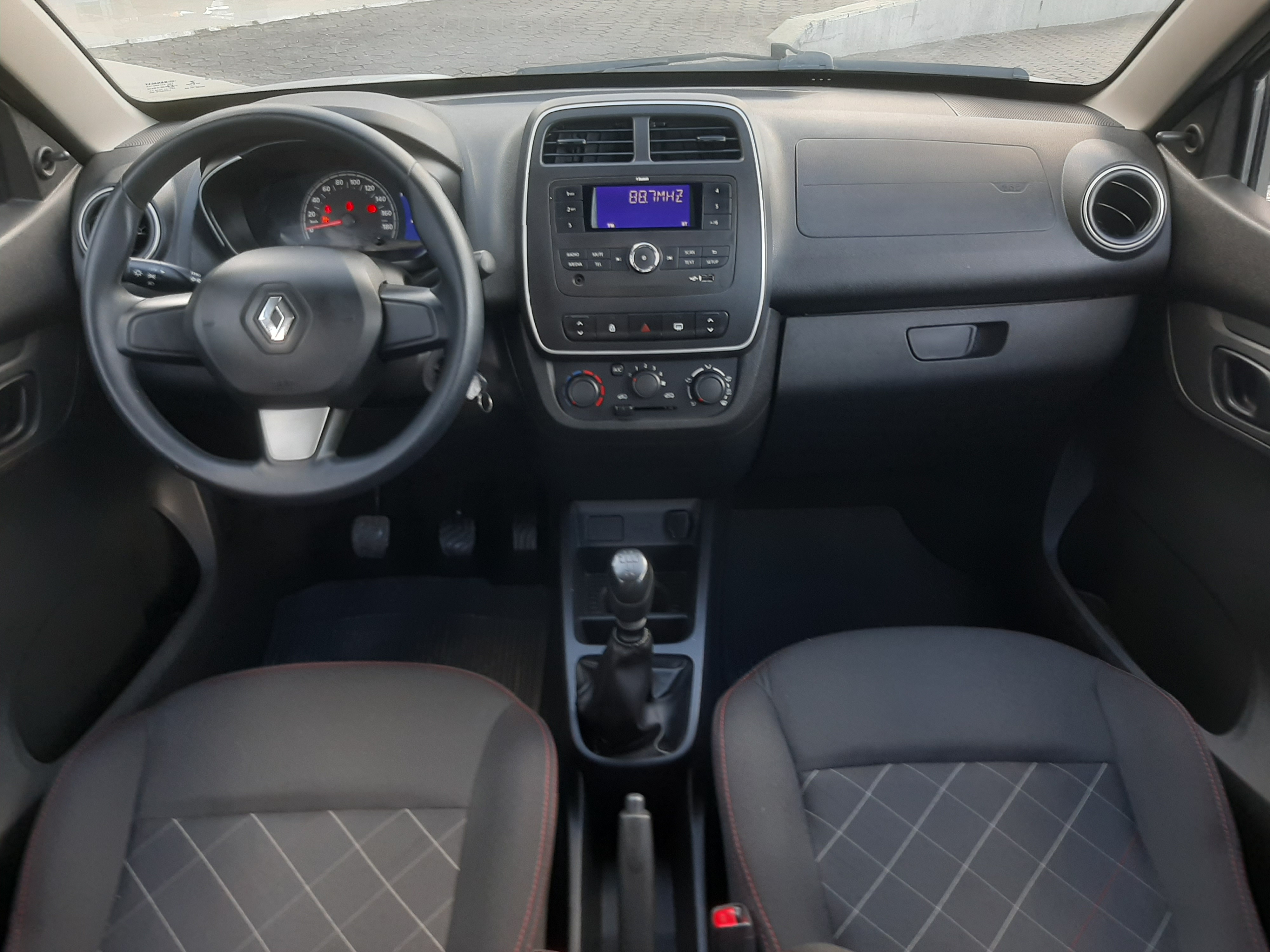 RENAULT KWID