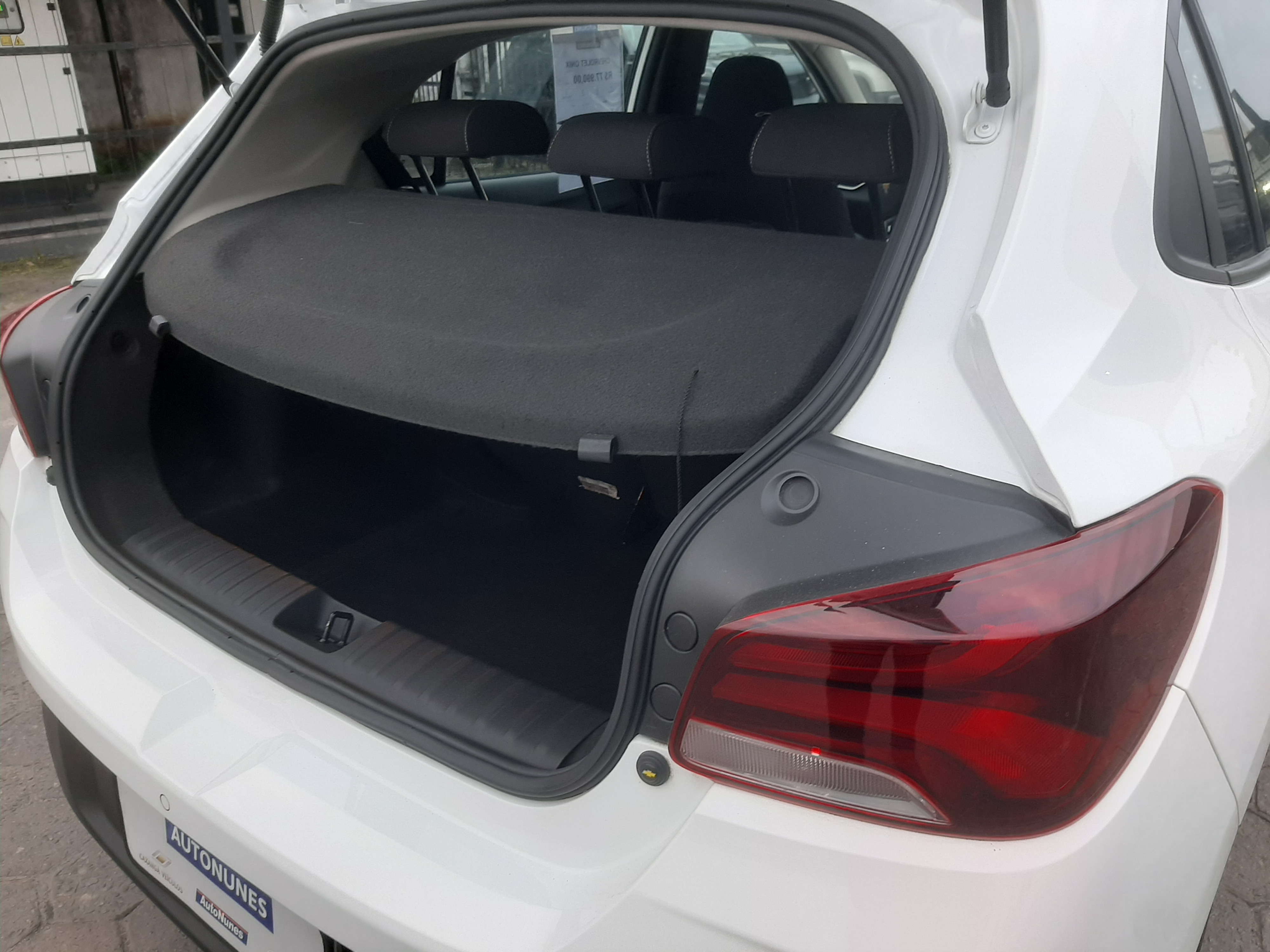 CHEVROLET ONIX