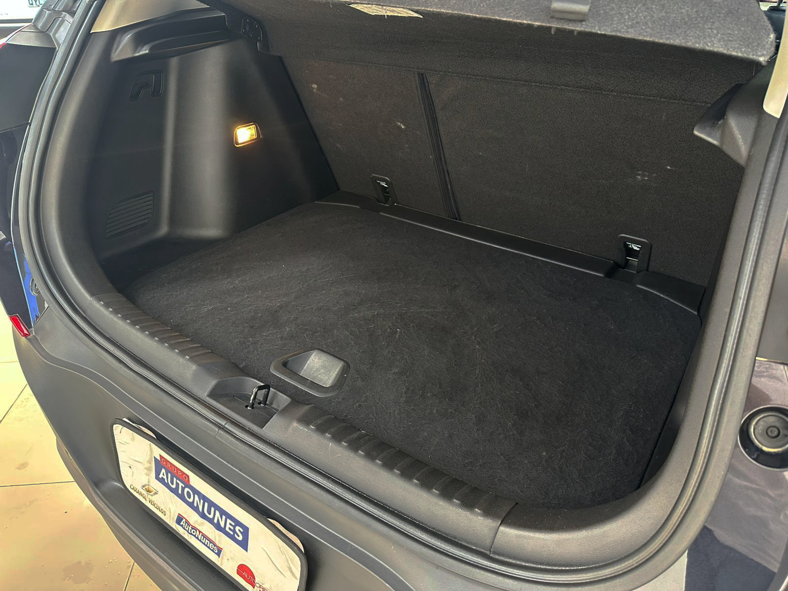 CHEVROLET TRACKER