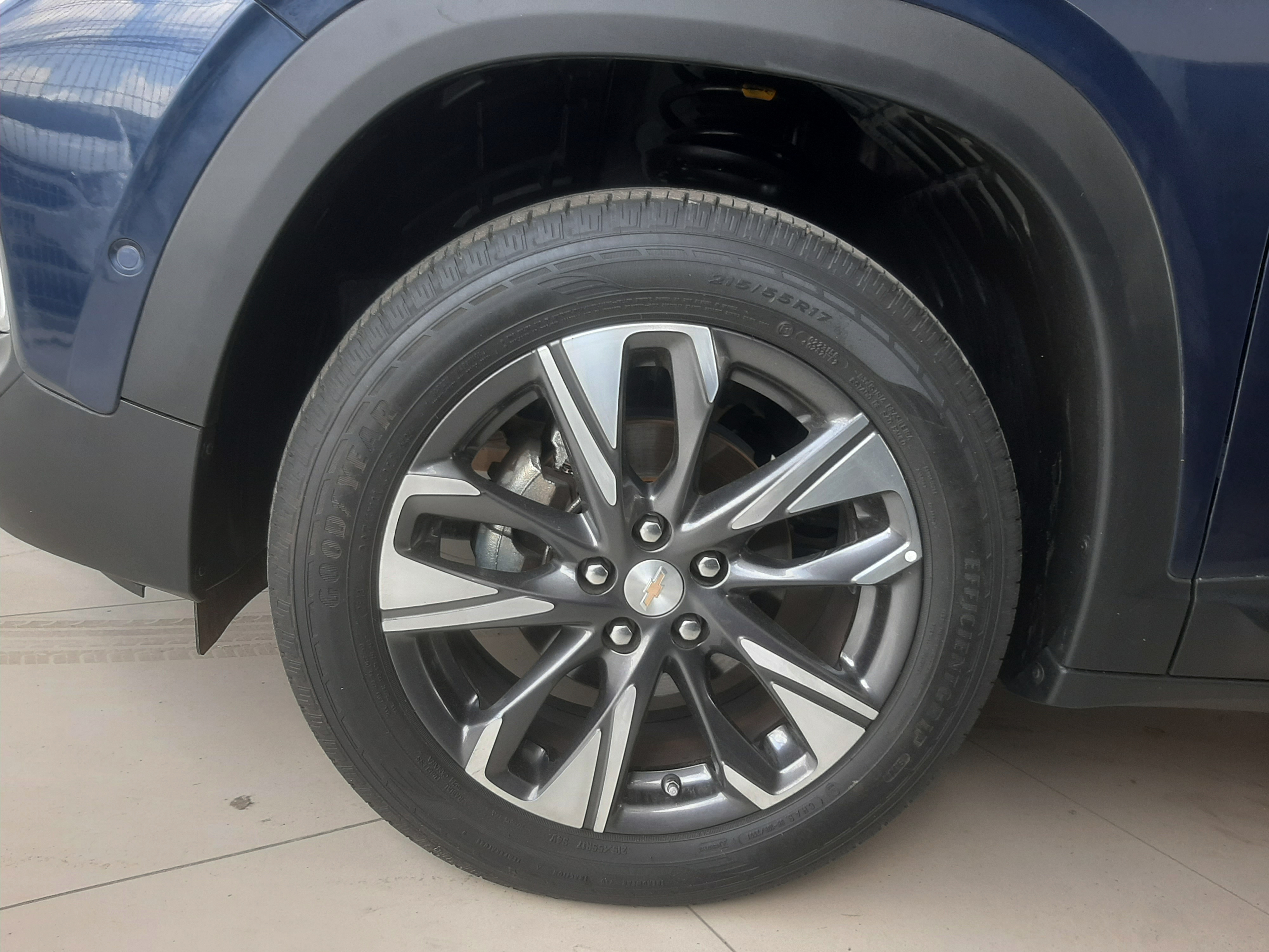 CHEVROLET TRACKER