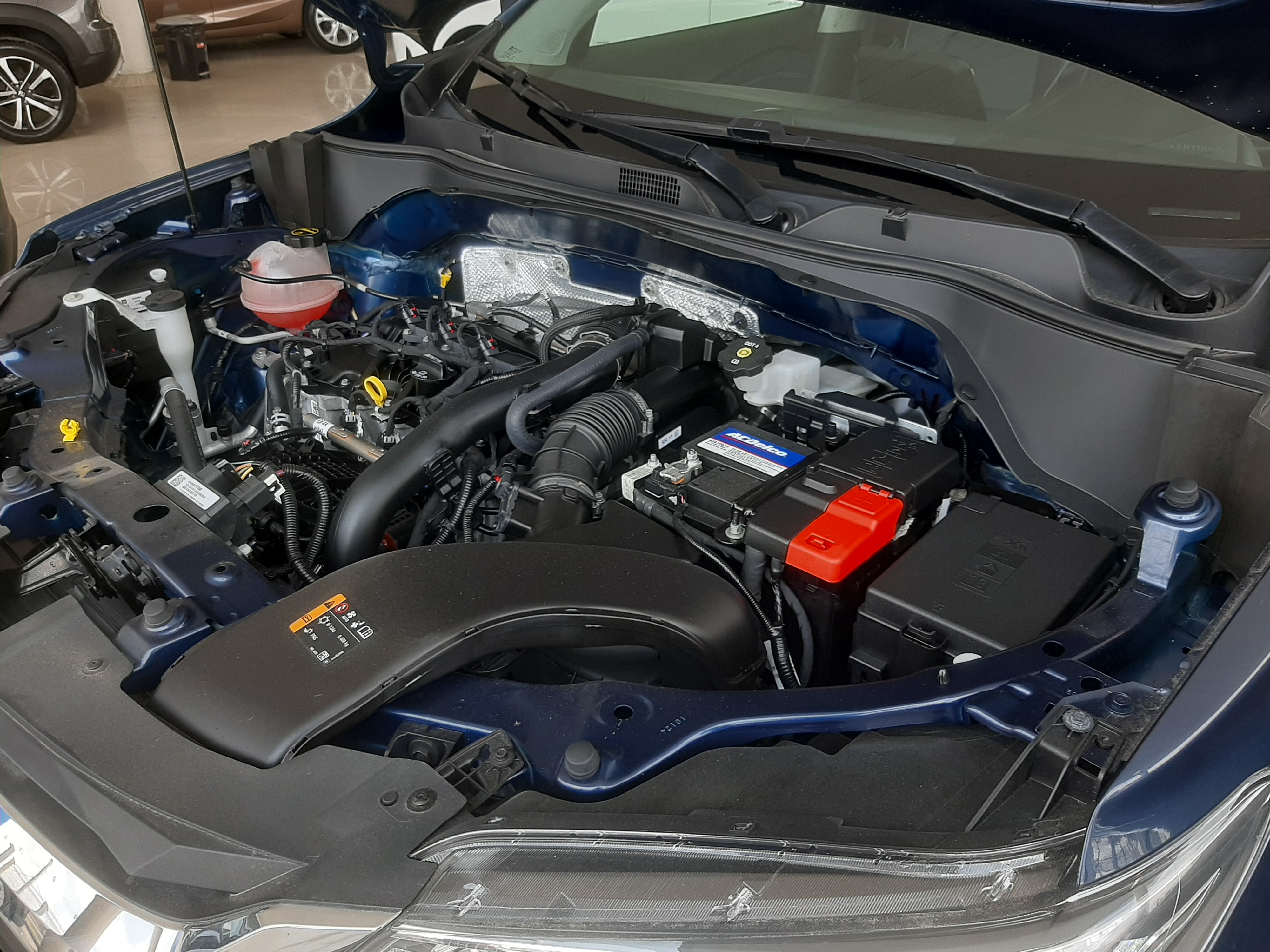 CHEVROLET TRACKER