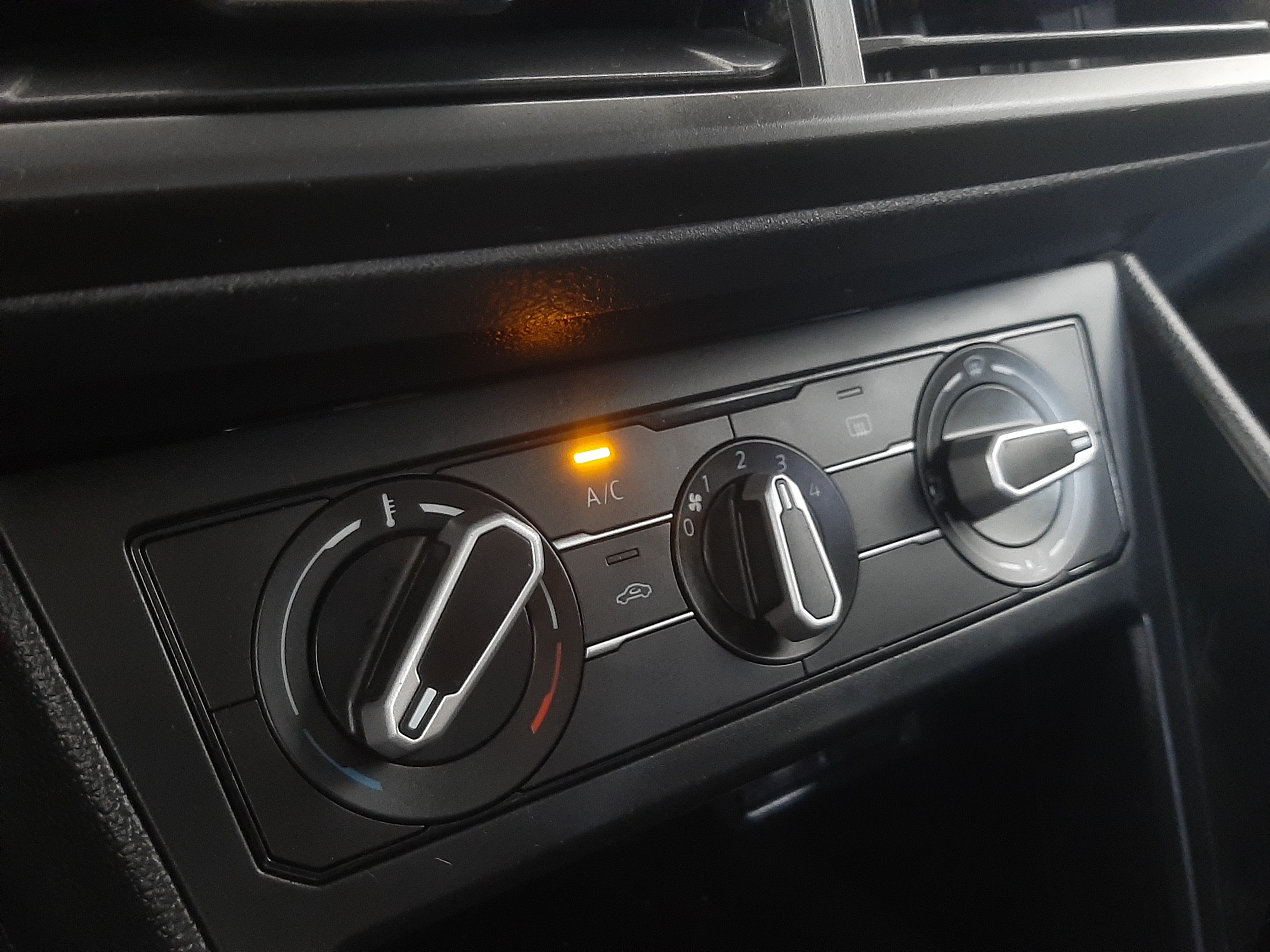 VOLKSWAGEN NIVUS