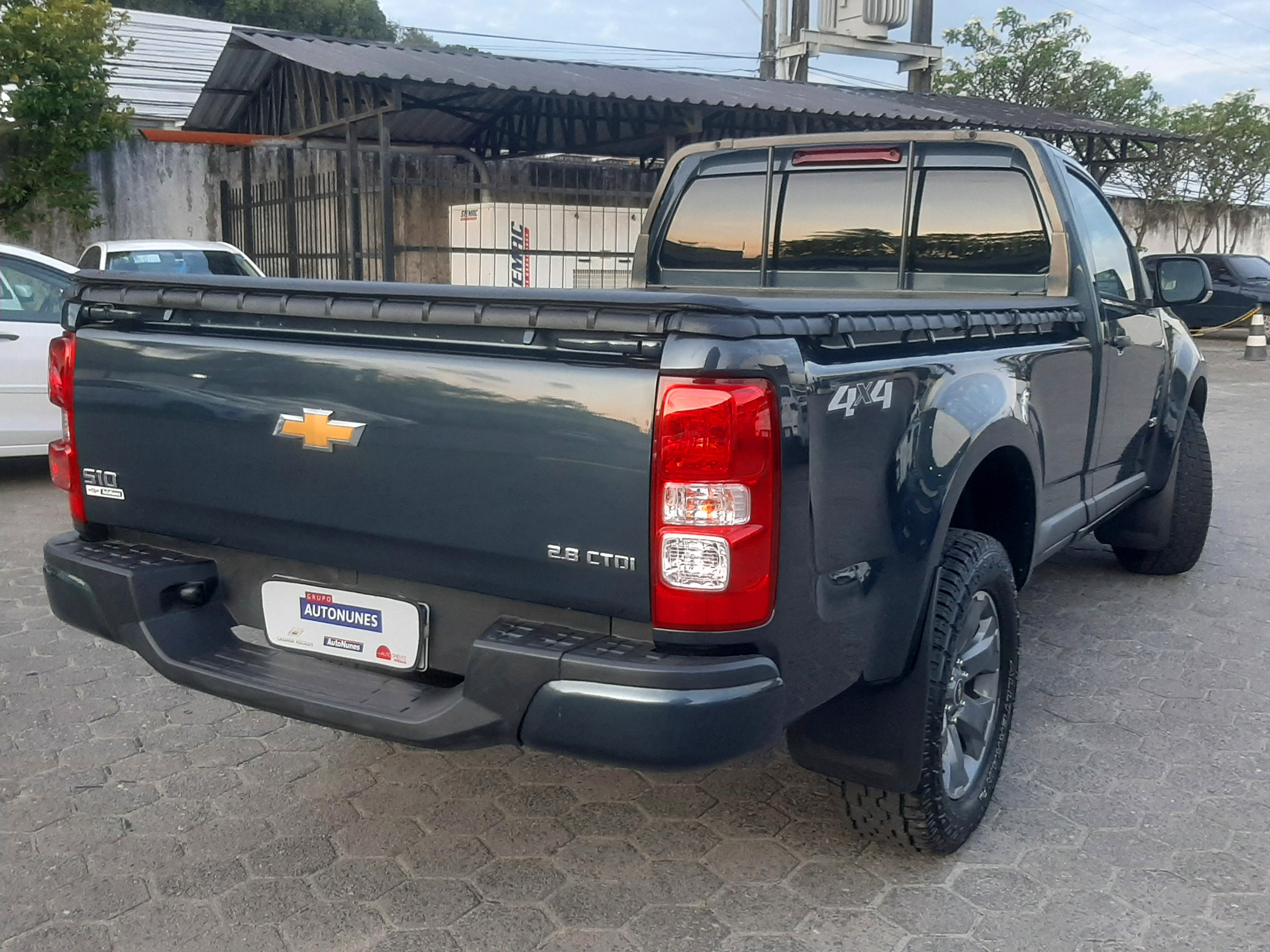 CHEVROLET S10