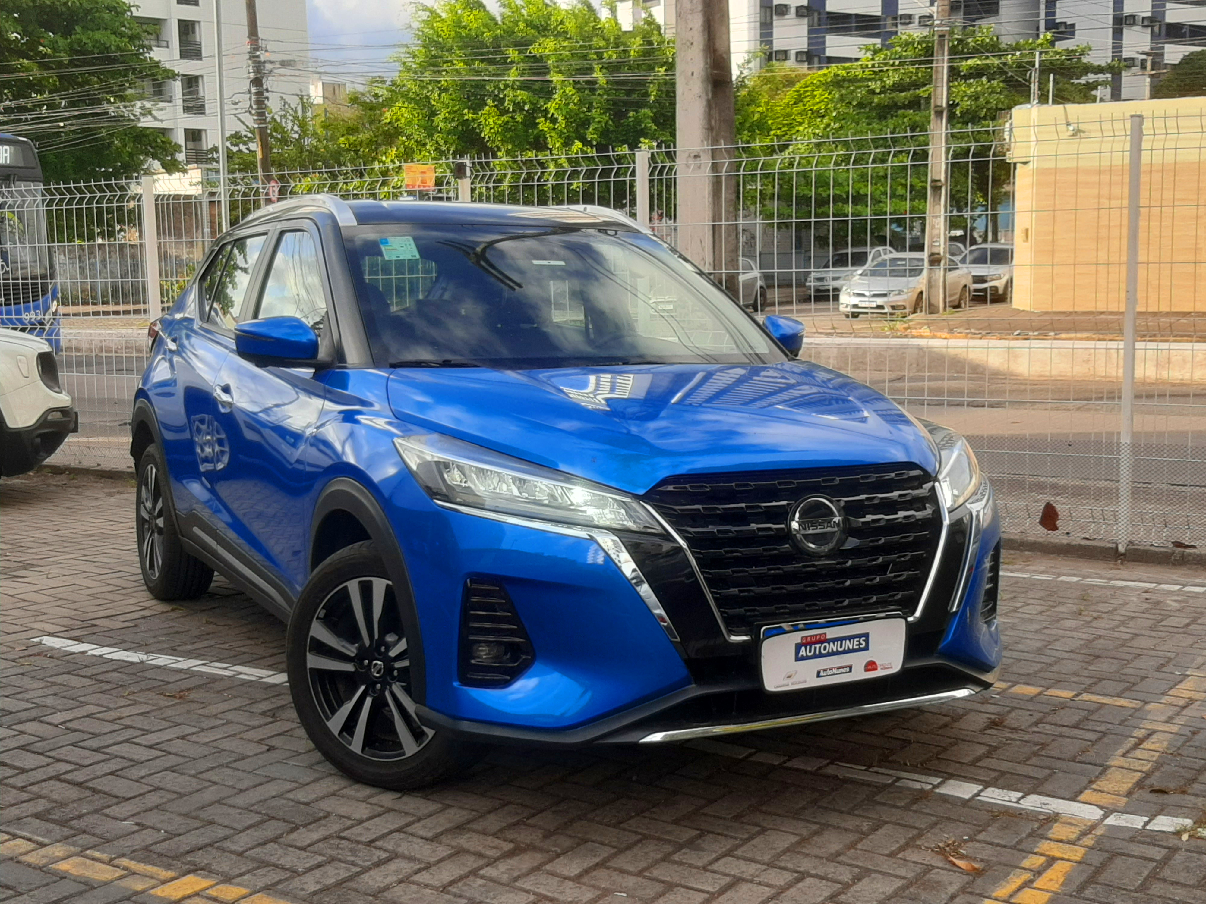 NISSAN KICKS