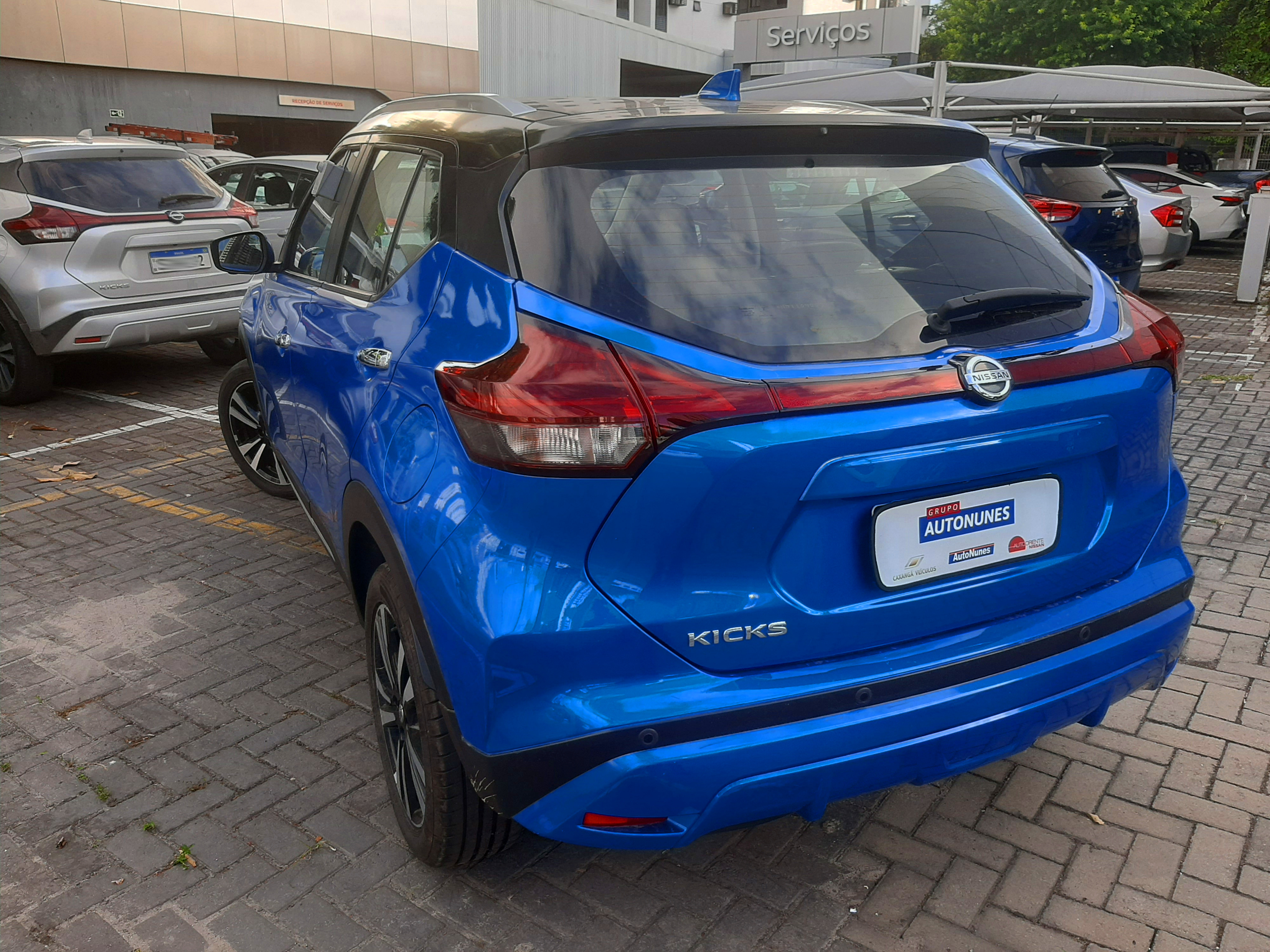 NISSAN KICKS