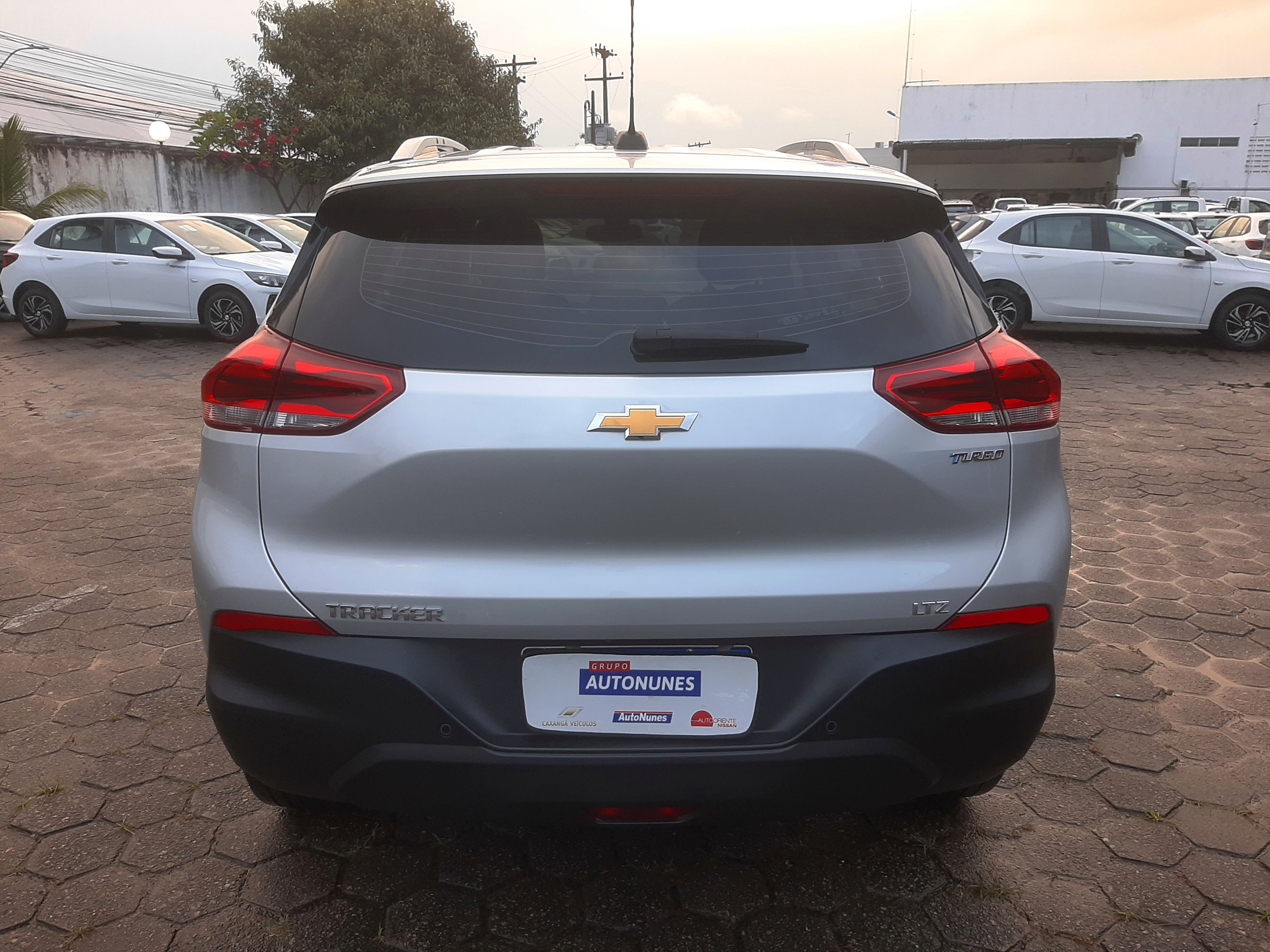CHEVROLET TRACKER