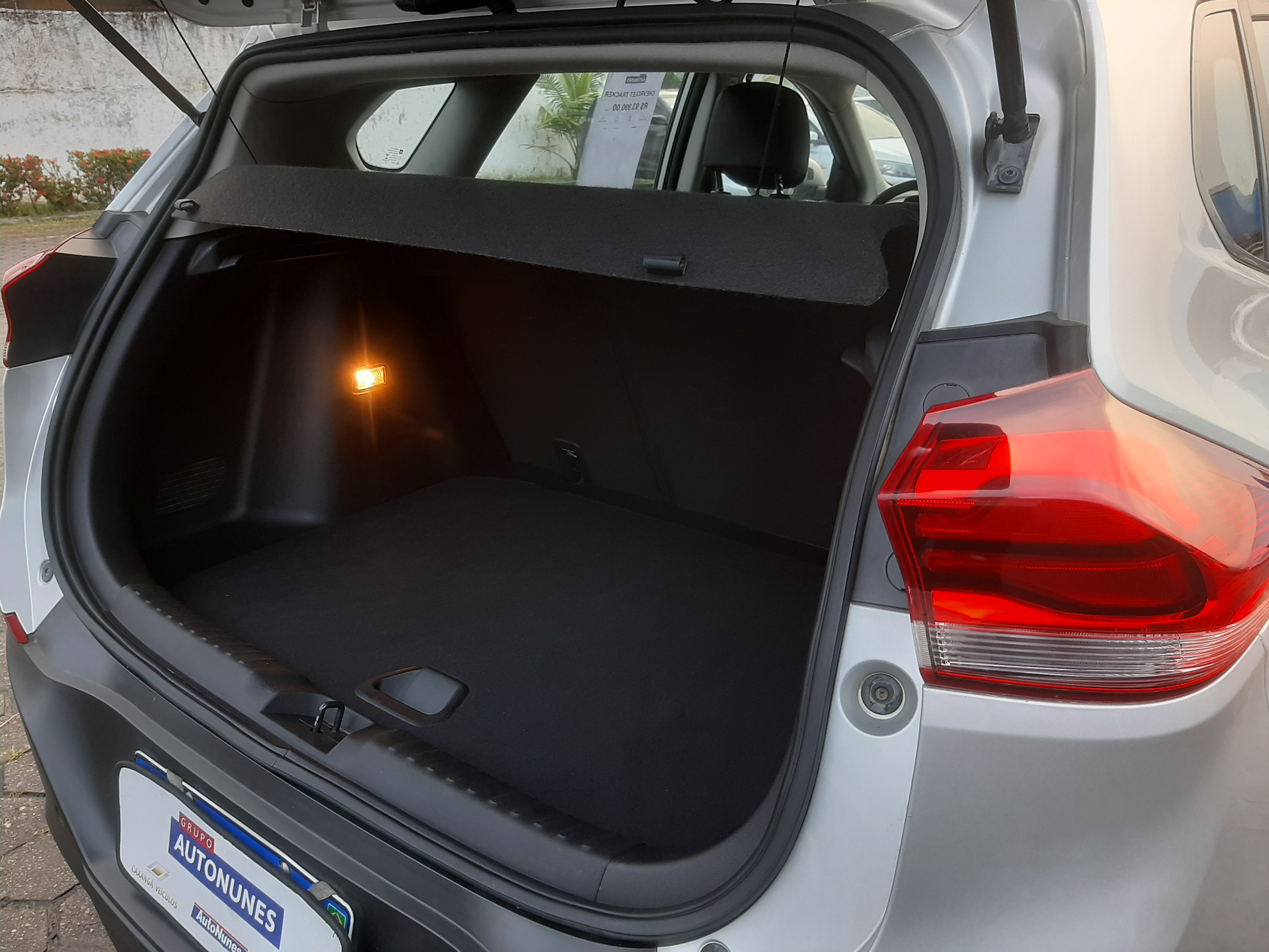 CHEVROLET TRACKER
