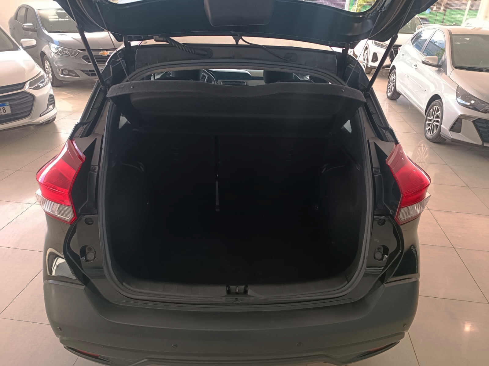 NISSAN KICKS