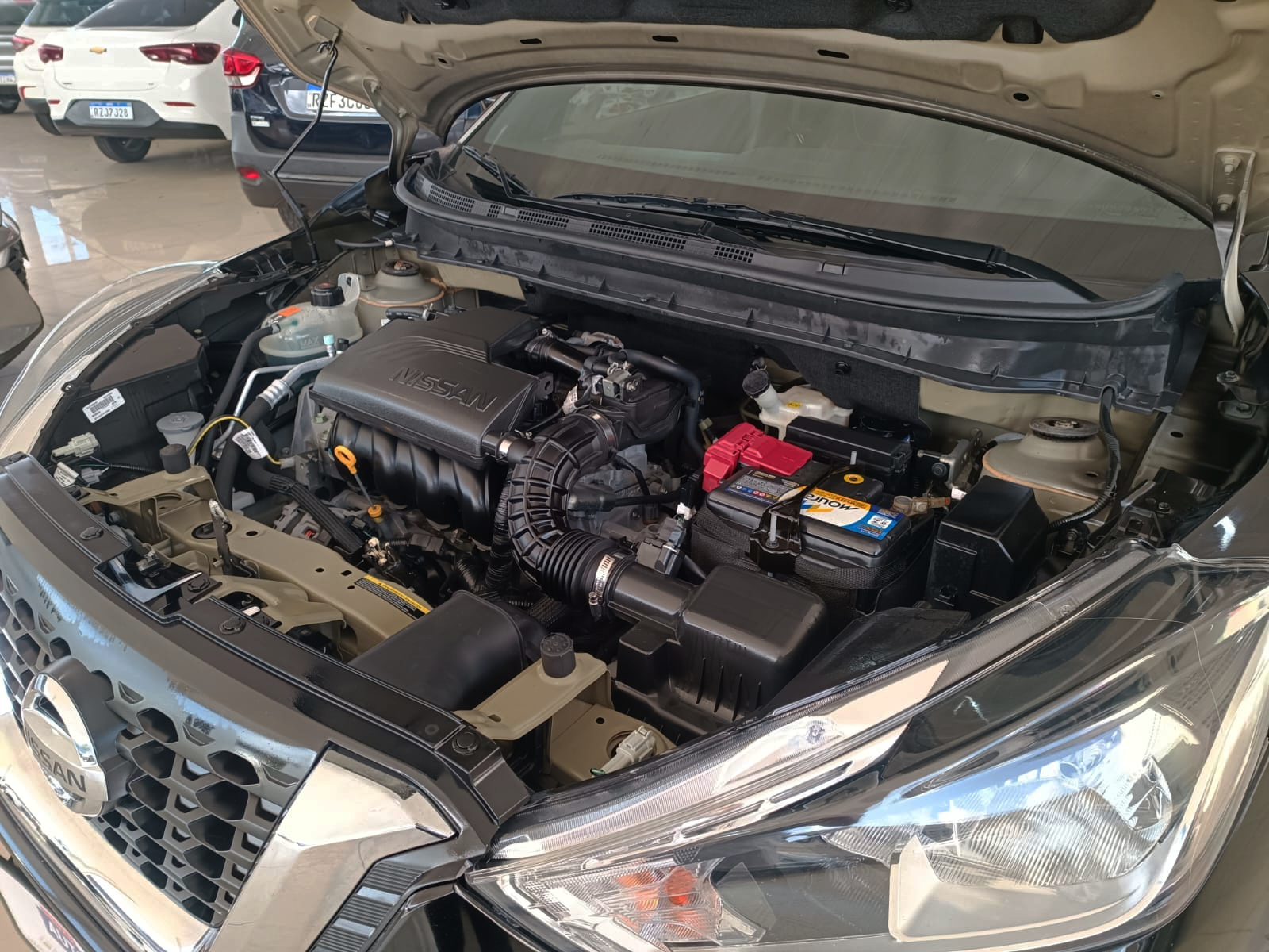 NISSAN KICKS