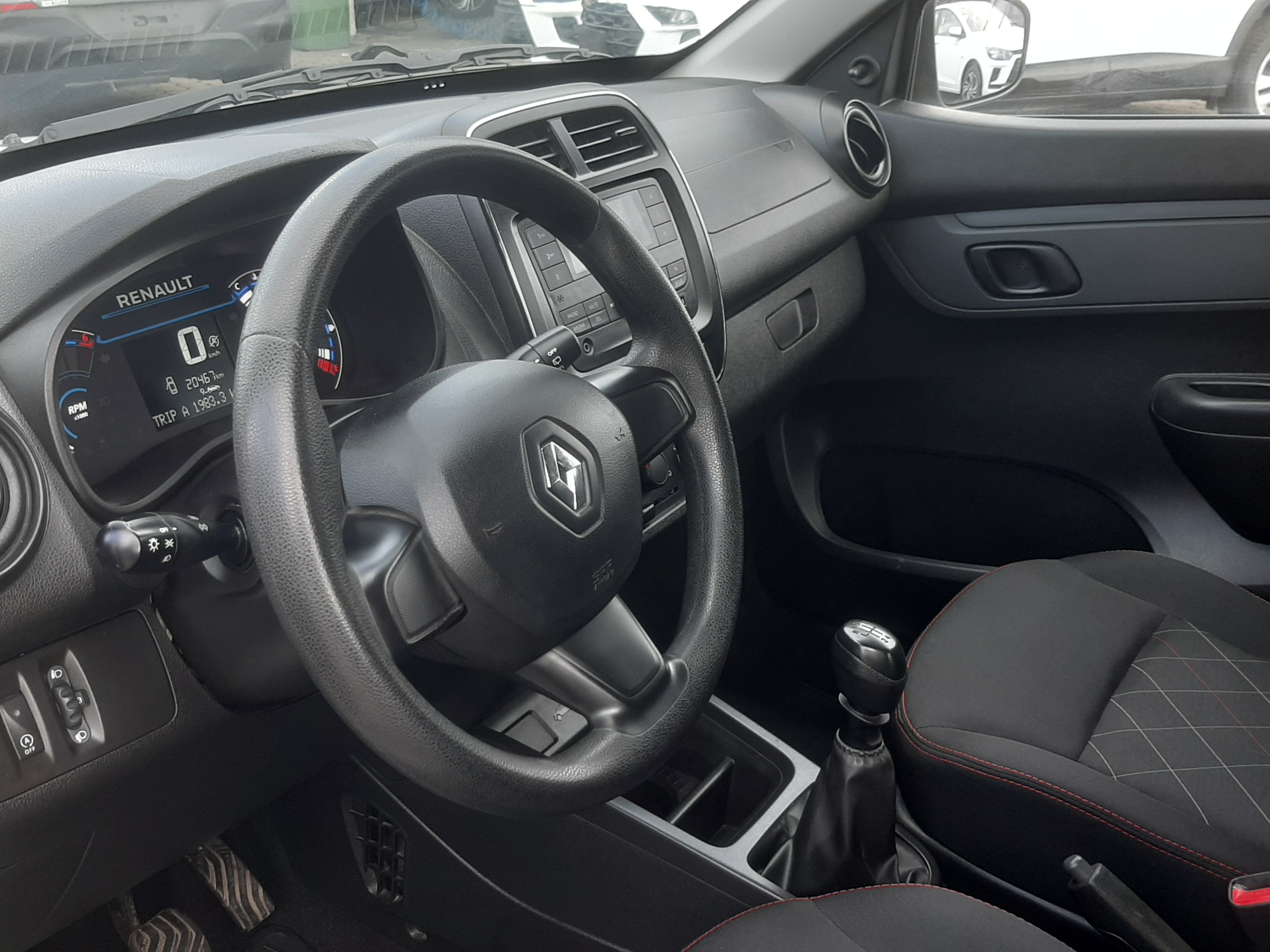 RENAULT KWID