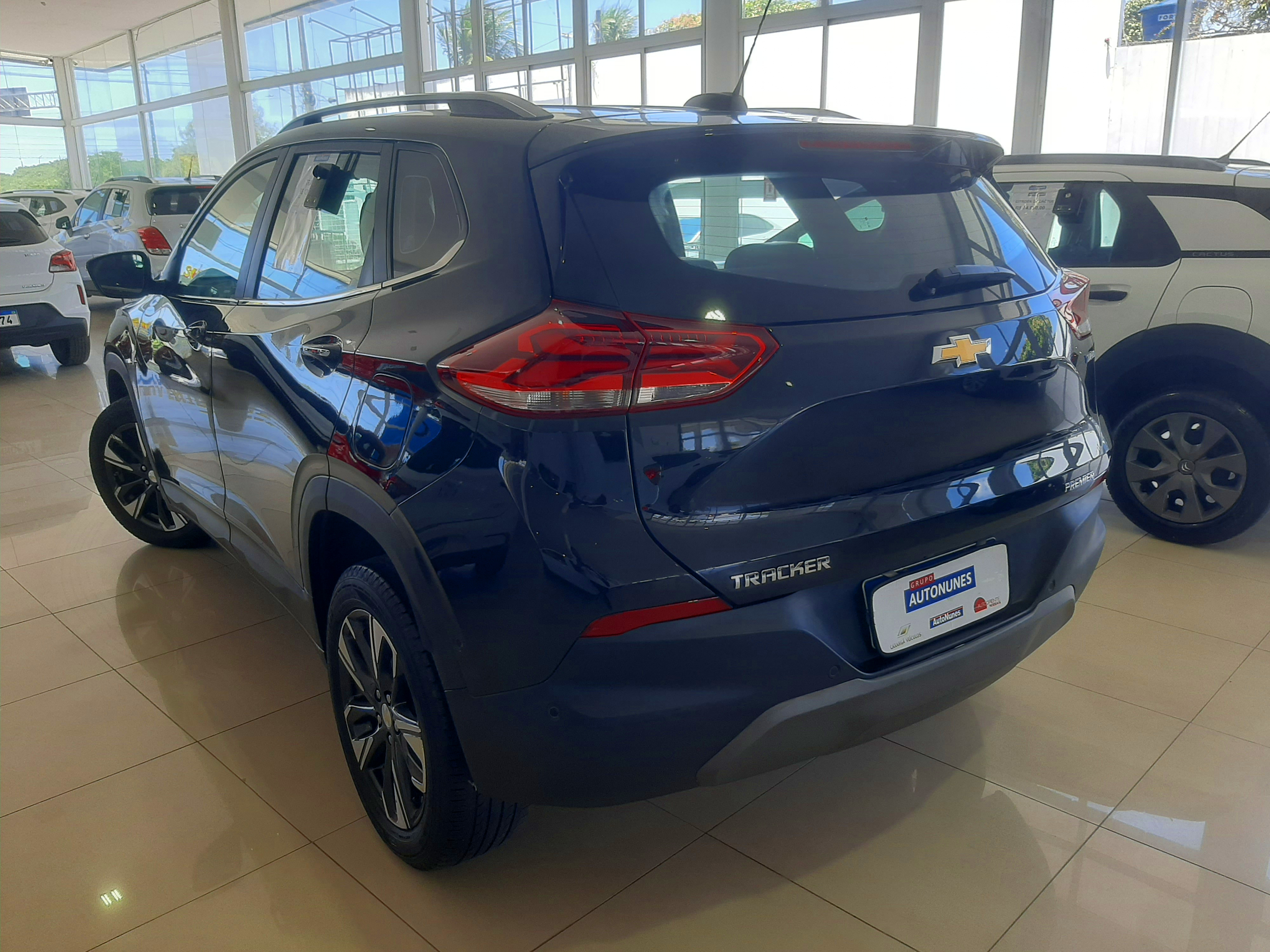 CHEVROLET TRACKER