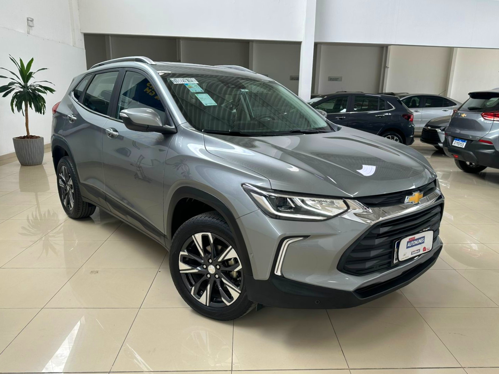 CHEVROLET TRACKER