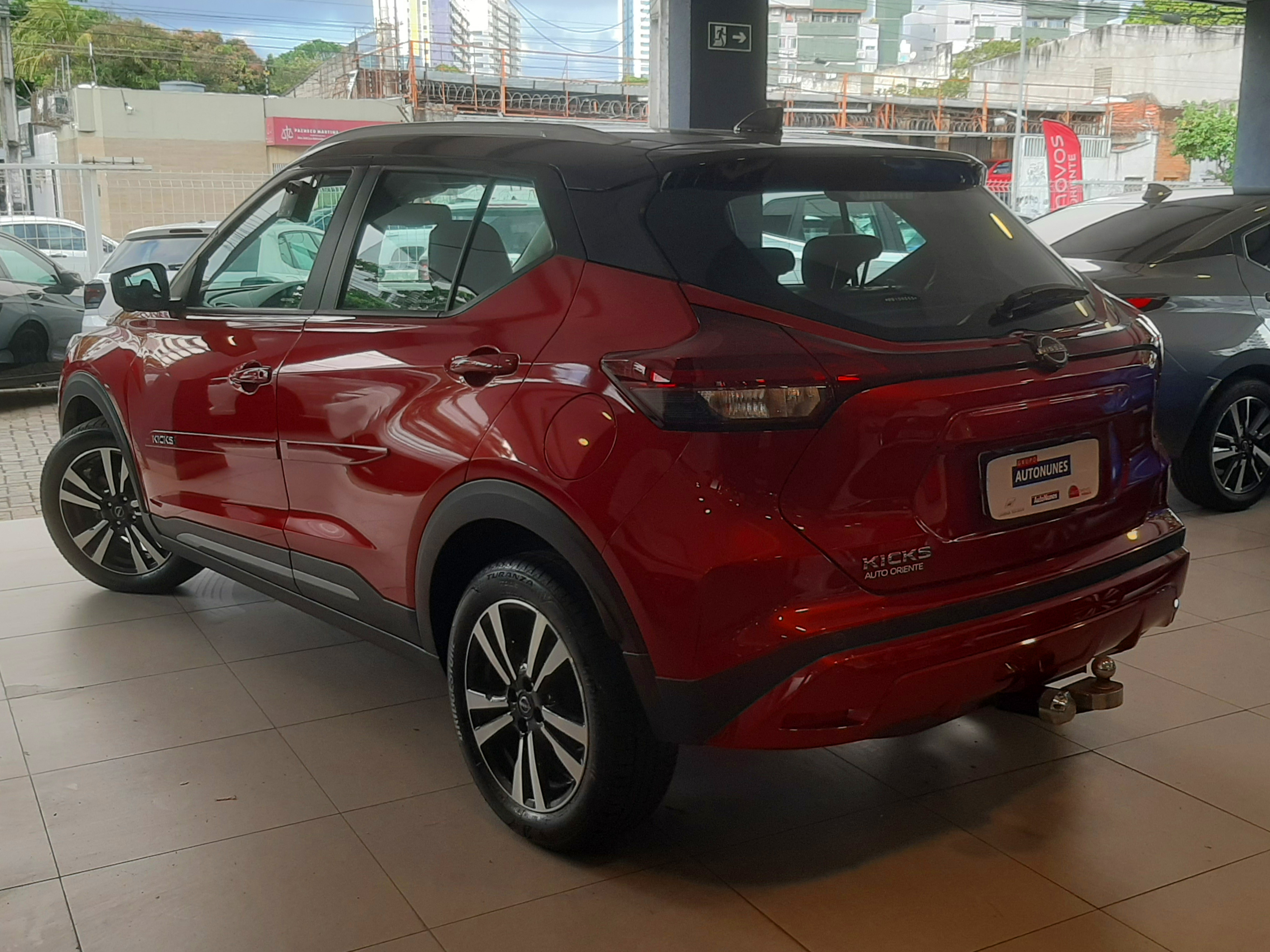NISSAN KICKS