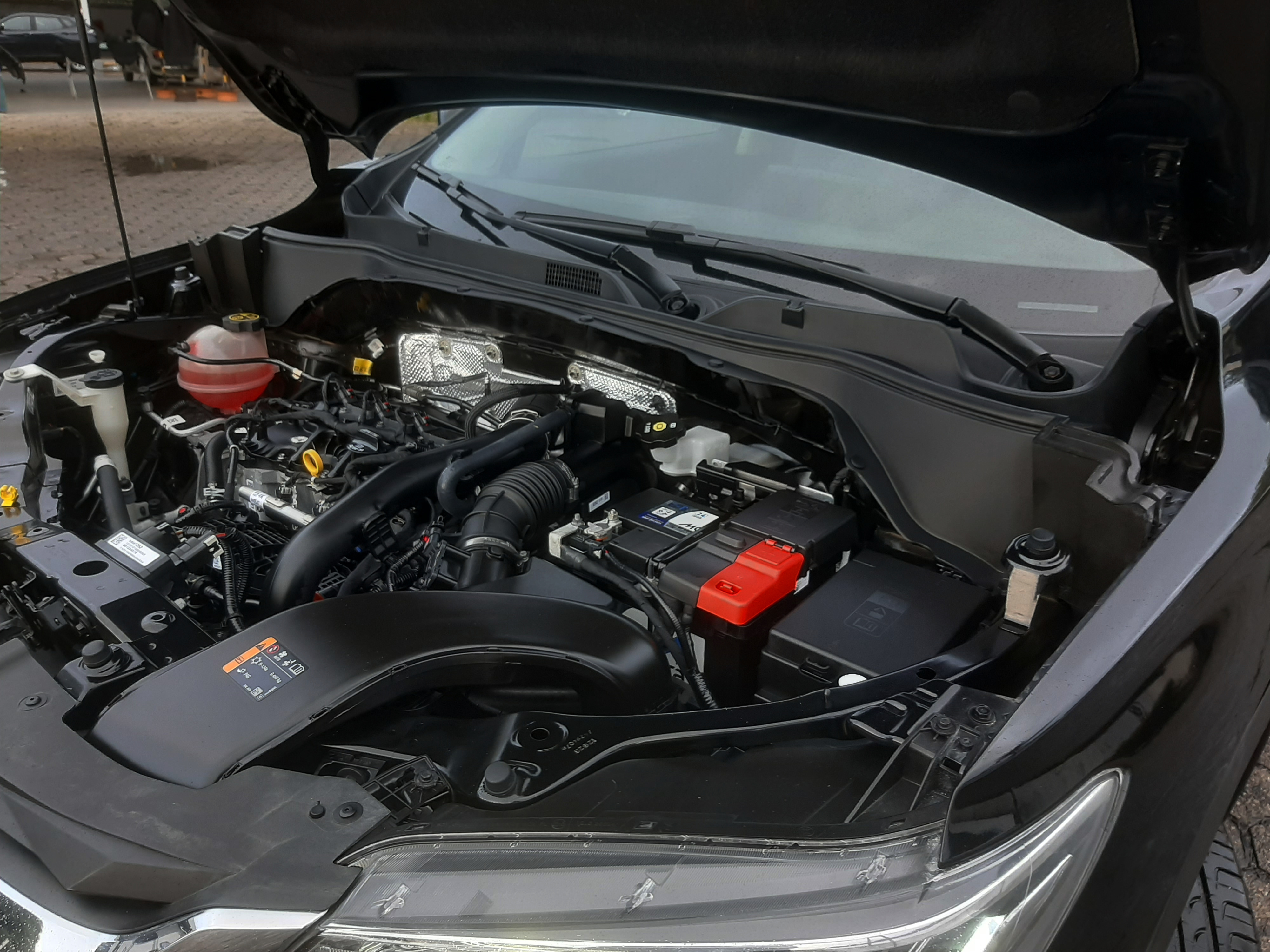 CHEVROLET TRACKER