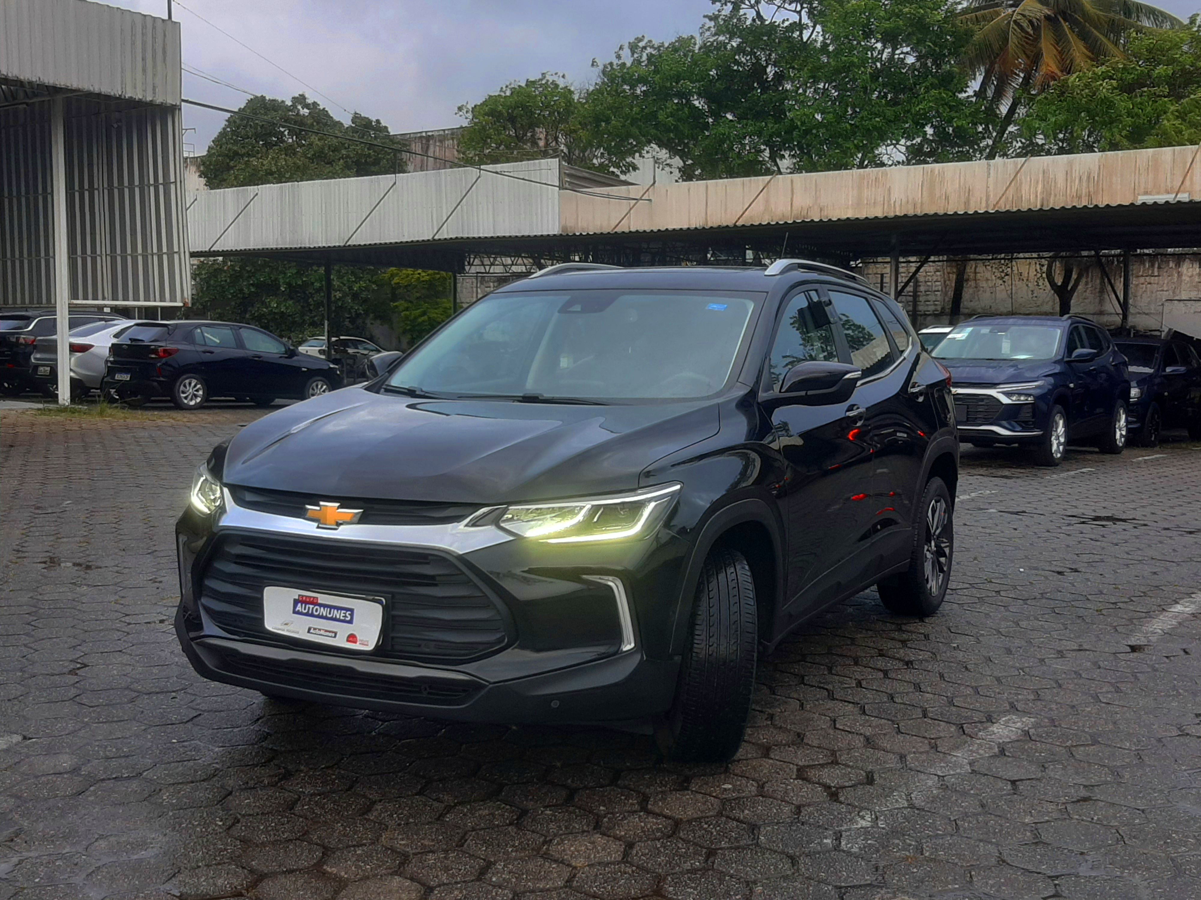 CHEVROLET TRACKER