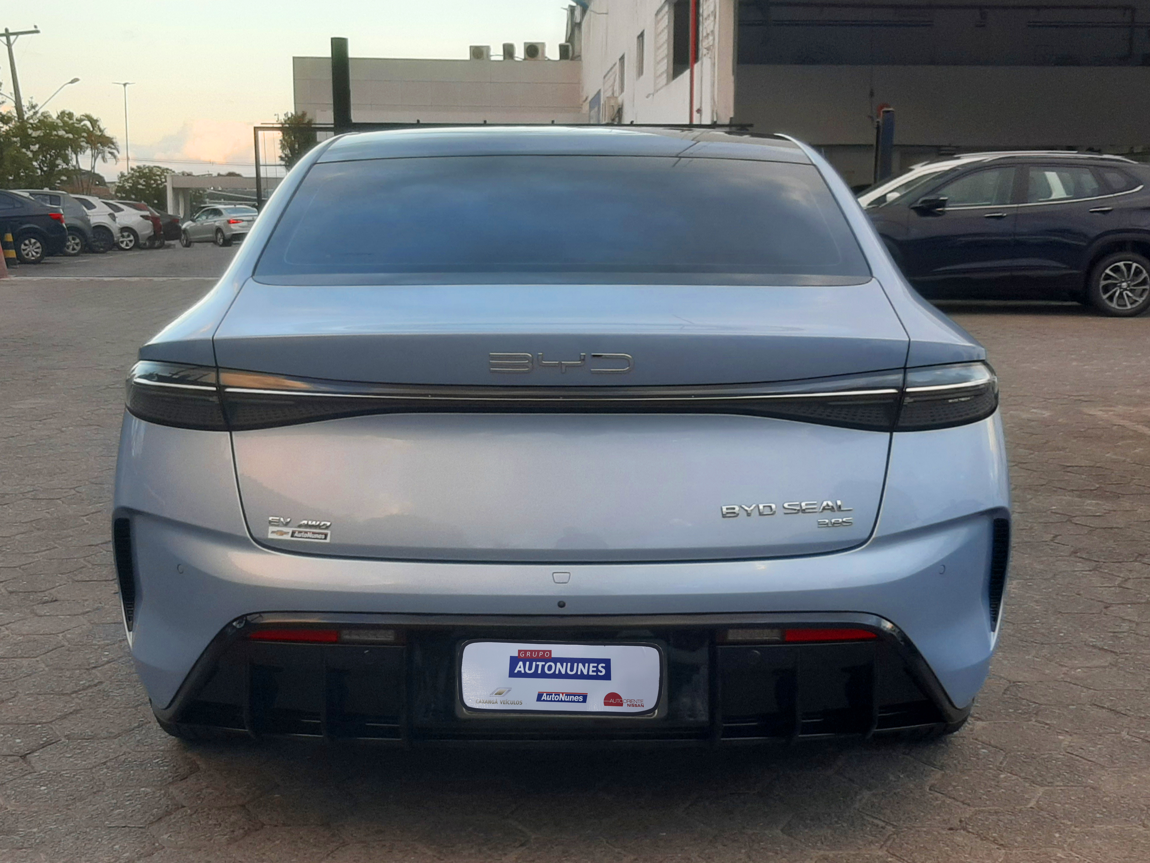 BYD SEAL