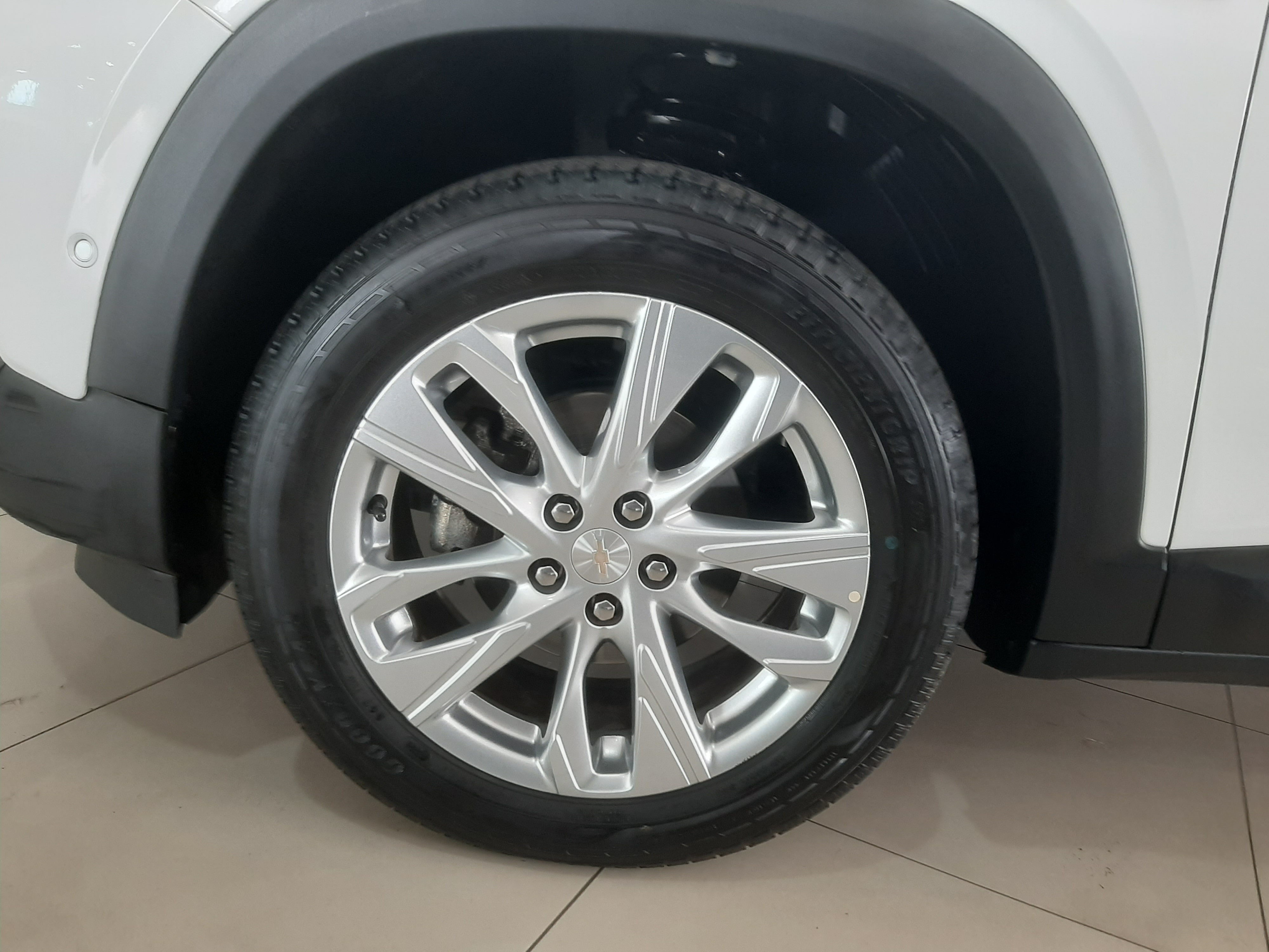 CHEVROLET TRACKER