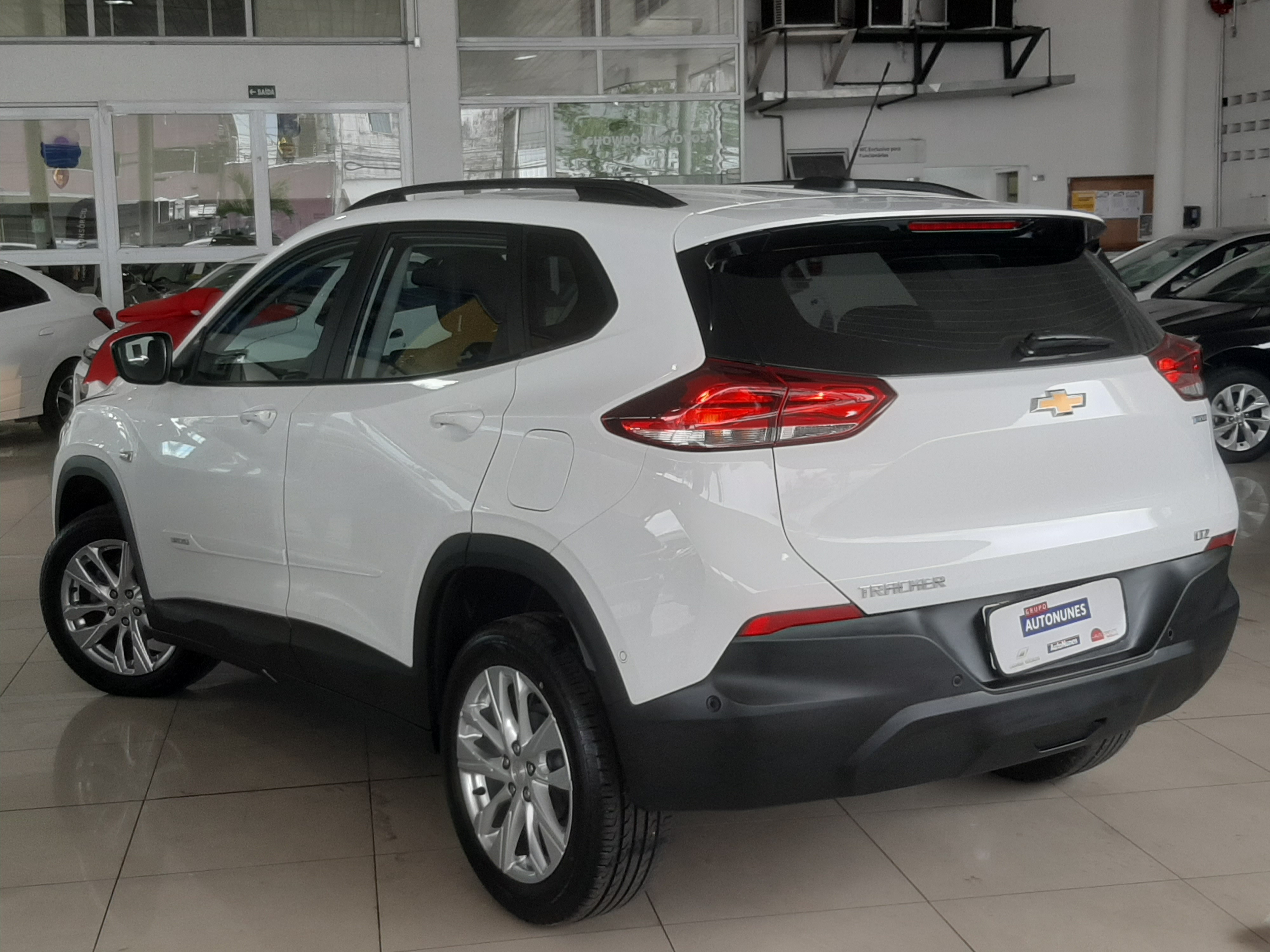 CHEVROLET TRACKER